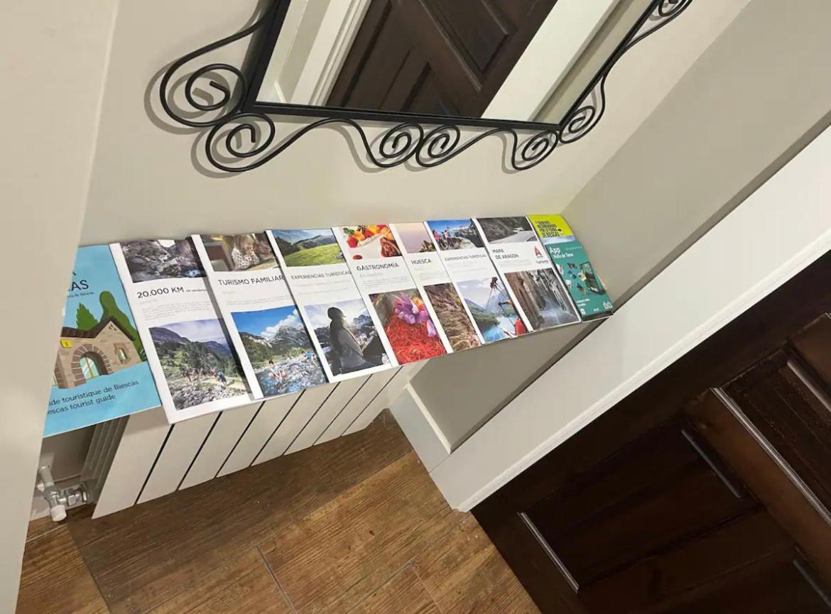 Biescas Suites Εξωτερικό φωτογραφία