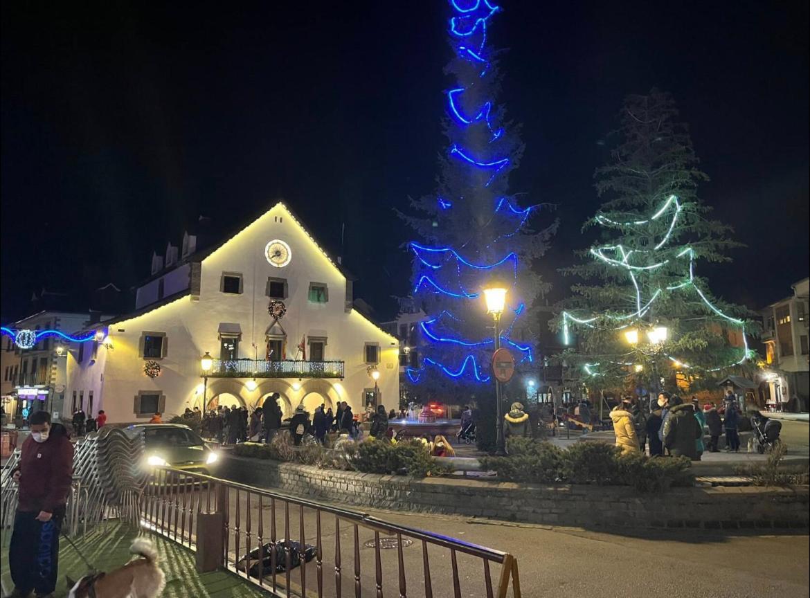 Biescas Suites Εξωτερικό φωτογραφία